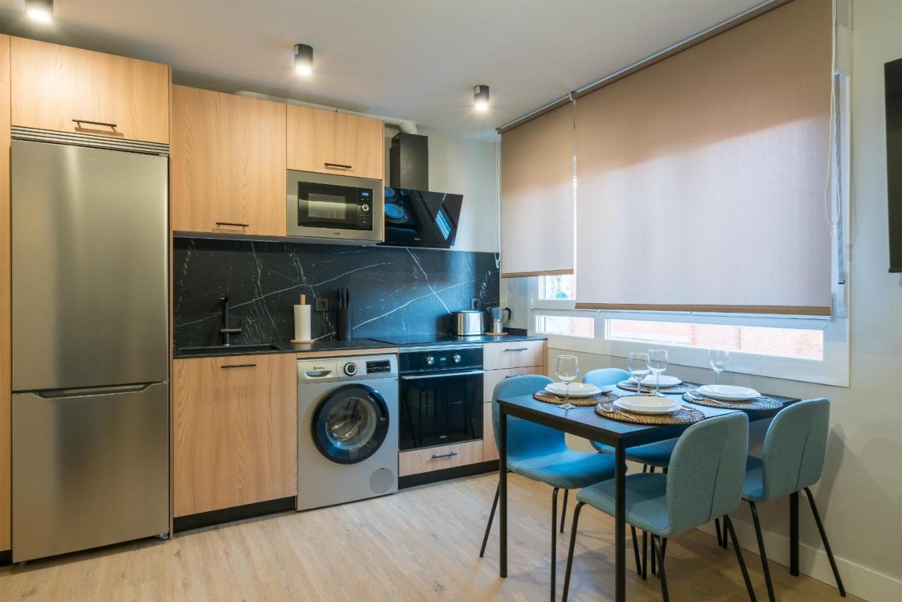 Villa Hita Apartment By People Rentals Bilbao Eksteriør billede