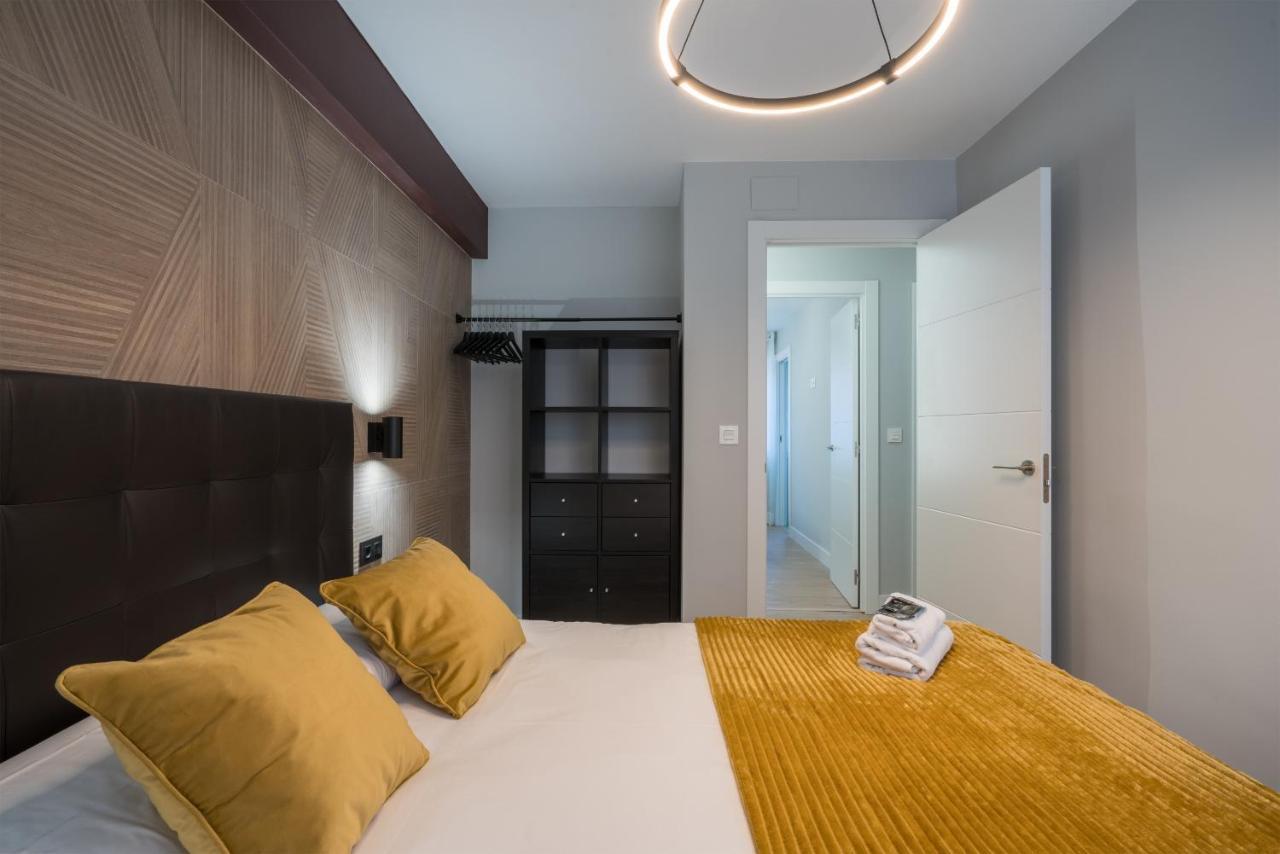 Villa Hita Apartment By People Rentals Bilbao Eksteriør billede